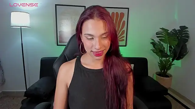 Snapshot of nova_silk chatting on May 28, 2026, 7:55 pm nova silk online show from May 28, 2026, 7:55 pm