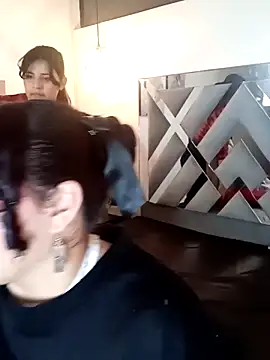 Liily Foxxy online show from March 18, 2026, 11:02 am