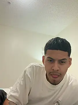 LatinHotxx2 online show from July 29, 2026, 5:38 am