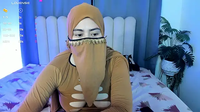 Snapshot of bahiya_aziz chatting on May 20, 2026, 12:55 pm bahiya aziz online show from May 20, 2026, 12:55 pm