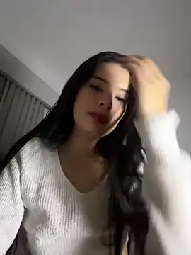 Valen Gia online show from March 20, 2026, 1:32 am