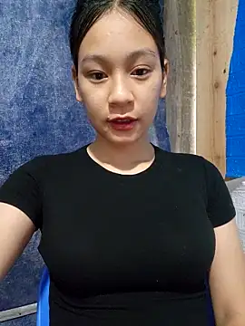 -Hicici- online show from June 7, 2026, 12:04 am