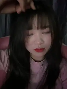 Cum-withyou online show from April 3, 2026, 9:51 am