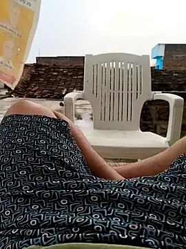 Snapshot of Desii_rockstarr chatting on March 20, 2026, 1:43 am Desii rockstarr online show from March 20, 2026, 1:43 am