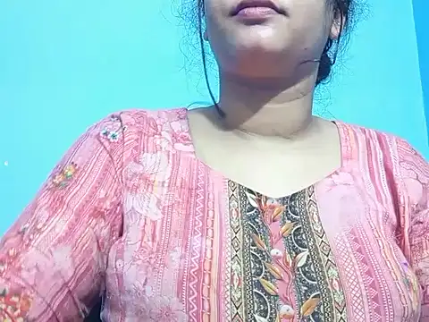 Emma 4433 online show from March 31, 2026, 9:32 am