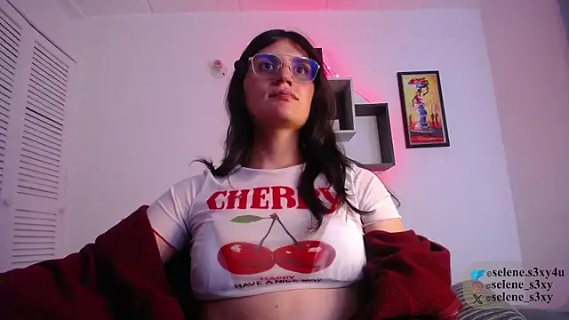 Snapshot of selene_cutie chatting on March 17, 2026, 11:52 pm selene cutie online show from March 17, 2026, 11:52 pm