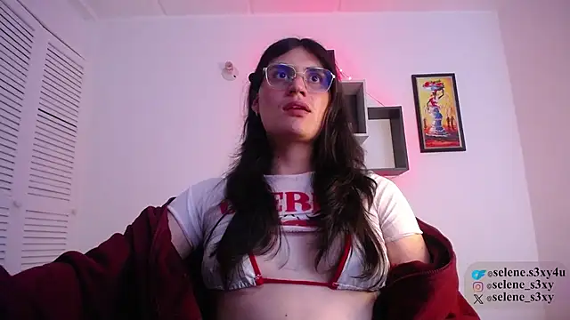 Snapshot of selene_cutie chatting on March 25, 2026, 11:00 pm selene cutie online show from March 25, 2026, 11:00 pm
