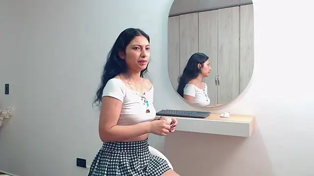 Tamar4 f00x online show from April 9, 2026, 12:43 pm