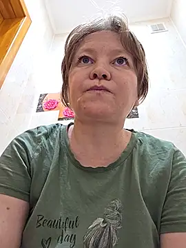 Snapshot of _LOLA-LOLA_ chatting on May 21, 2026, 1:18 pm LOLA-LOLA online show from May 21, 2026, 1:18 pm