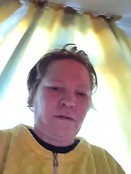 Snapshot of _LOLA-LOLA_ chatting on June 5, 2026, 2:56 pm LOLA-LOLA online show from June 5, 2026, 2:56 pm