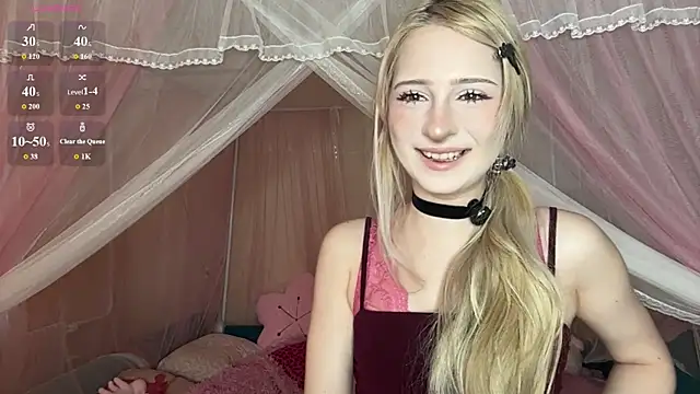Snapshot of OnlyEva1 chatting on July 23, 2026, 10:02 am OnlyEva1 online show from July 23, 2026, 10:02 am