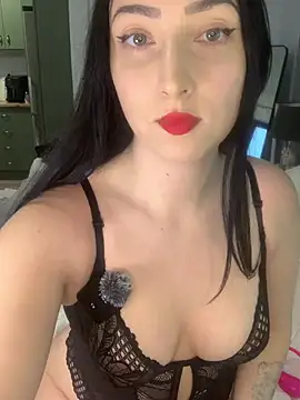Snapshot of BADFOXXXY chatting on May 24, 2026, 3:39 pm BADFOXXXY online show from May 24, 2026, 3:39 pm