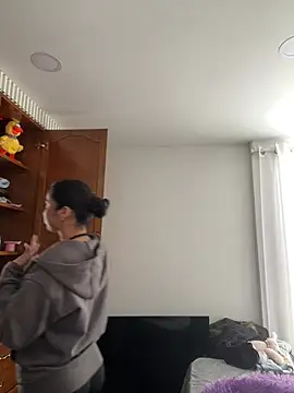 Sophia Walker 2 online show from March 23, 2026, 8:57 pm