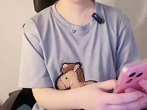 hunhun122 online show from April 6, 2026, 7:37 pm