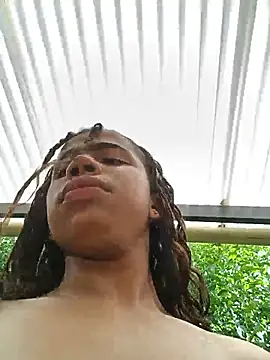 Snapshot of Dirty_Salome2 chatting on July 21, 2026, 8:00 pm Dirty Salome2 online show from July 21, 2026, 8:00 pm