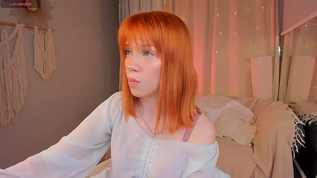 Snapshot of lisa_sunny_ chatting on April 15, 2026, 7:58 pm lisa sunny online show from April 15, 2026, 7:58 pm