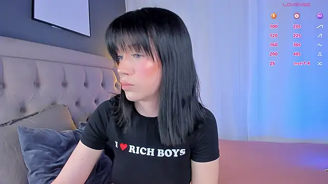 Snapshot of lisa_sunny_ chatting on May 11, 2026, 5:10 pm lisa sunny online show from May 11, 2026, 5:10 pm