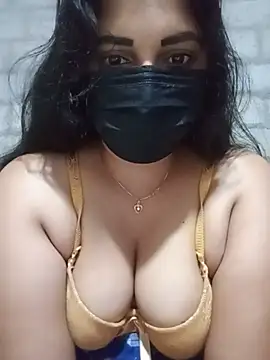 Snapshot of SLNISHU chatting on July 25, 2026, 9:23 pm SLNISHU online show from July 25, 2026, 9:23 pm