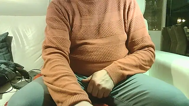 Snapshot of Buggemann chatting on March 29, 2026, 7:47 pm Buggemann online show from March 29, 2026, 7:47 pm