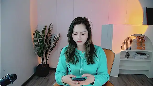 HiHa-baby online show from March 11, 2026, 1:39 pm