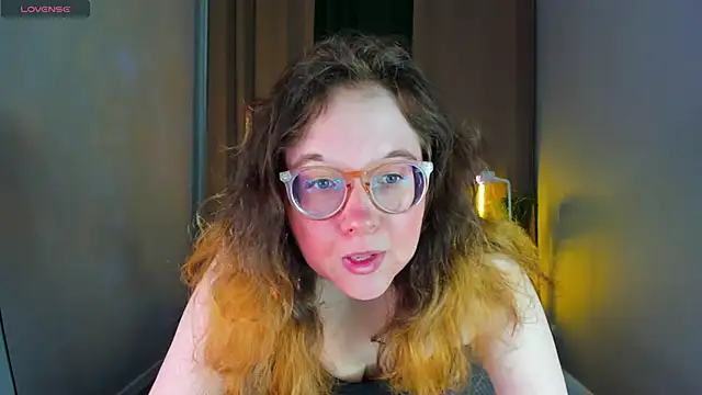 Snapshot of Aleks-caster chatting on May 30, 2026, 5:10 pm Aleks-caster online show from May 30, 2026, 5:10 pm