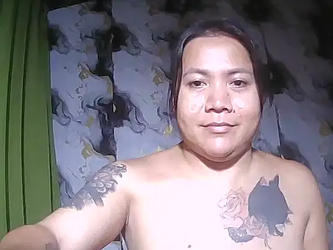 Snapshot of Exoticcashly chatting on May 4, 2026, 7:54 pm Exoticcashly online show from May 4, 2026, 7:54 pm