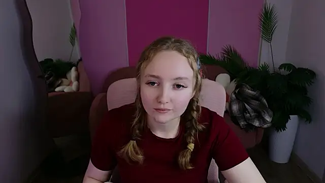 AnnaMoris online show from March 13, 2026, 4:57 pm