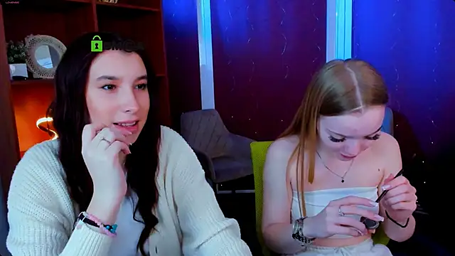 Snapshot of maddy_moah chatting on March 31, 2026, 5:08 am maddy moah online show from March 31, 2026, 5:08 am
