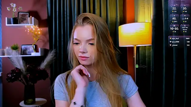 Snapshot of maddy_moah chatting on April 20, 2026, 4:54 pm maddy moah online show from April 20, 2026, 4:54 pm