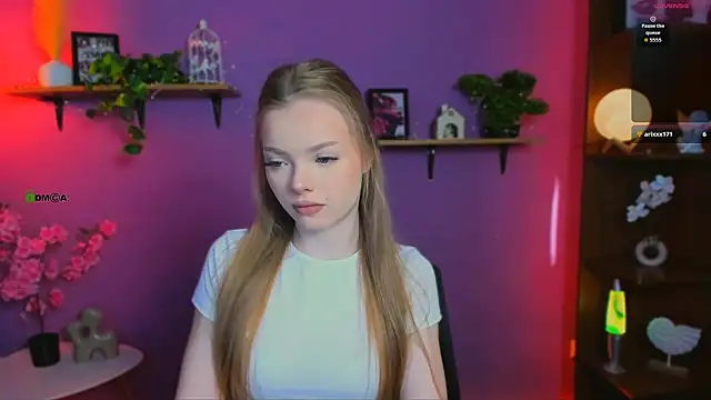 Snapshot of maddy_moah chatting on May 27, 2026, 5:04 am maddy moah online show from May 27, 2026, 5:04 am