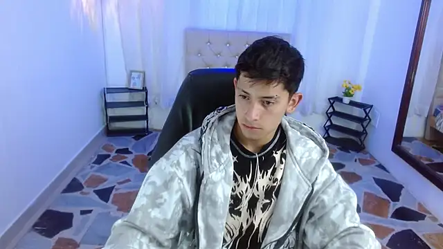 Kei 23 online show from April 13, 2026, 11:27 am