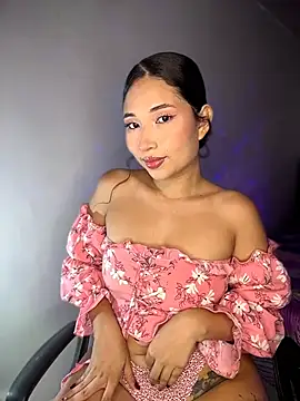 Snapshot of iamkyliewest chatting on March 24, 2026, 5:45 am iamkyliewest online show from March 24, 2026, 5:45 am