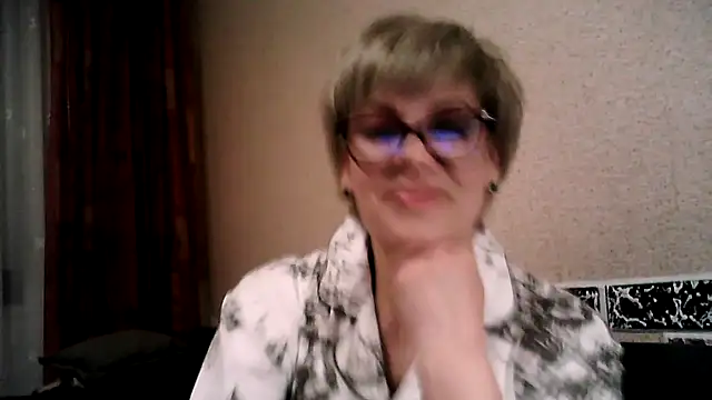 TatkaYang online show from April 1, 2026, 7:33 pm