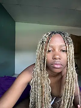 blackkPetitte online show from April 18, 2026, 1:48 pm