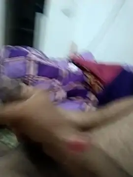 desilund0230 online show from March 17, 2026, 2:31 pm