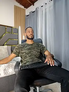 Oliver bigblack cock online show from April 1, 2026, 7:33 pm