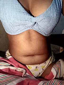 Snapshot of tutu_girl2 chatting on March 19, 2026, 9:52 pm tutu girl2 online show from March 19, 2026, 9:52 pm