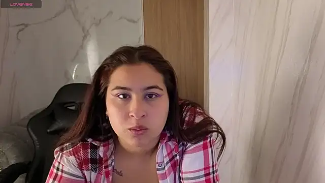 Lunafemme tf online show from March 25, 2026, 3:12 am