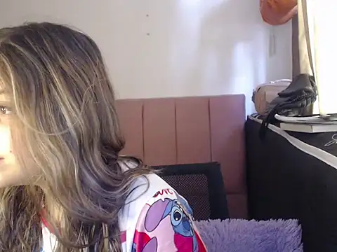 Amber Blesssed online show from April 28, 2026, 4:01 pm