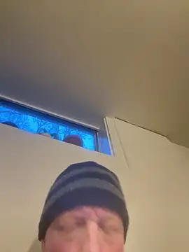 Snapshot of Kristopherbbb chatting on May 3, 2026, 9:48 am Kristopherbbb online show from May 3, 2026, 9:48 am