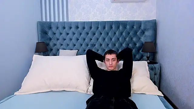 RonBevs online show from April 16, 2026, 10:12 pm