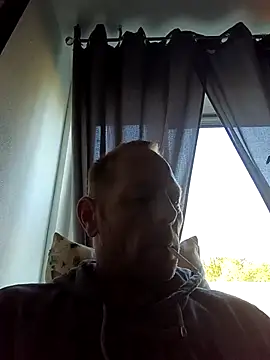 Snapshot of jongen_ehv chatting on April 29, 2026, 5:44 am jongen ehv online show from April 29, 2026, 5:44 am