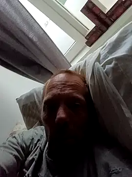 Snapshot of jongen_ehv chatting on May 5, 2026, 5:32 pm jongen ehv online show from May 5, 2026, 5:32 pm
