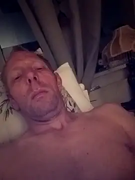 Snapshot of jongen_ehv chatting on May 11, 2026, 12:27 am jongen ehv online show from May 11, 2026, 12:27 am