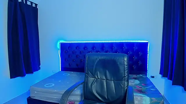 Josy 11 online show from May 25, 2026, 12:27 am