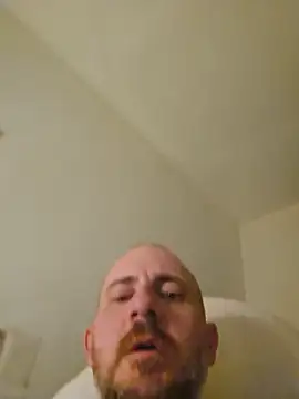 Snapshot of dufatcock chatting on June 16, 2026, 8:44 pm dufatcock online show from June 16, 2026, 8:44 pm