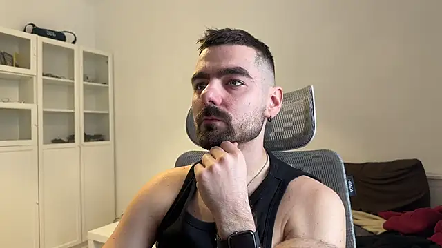 Snapshot of Split_manager chatting on March 16, 2026, 1:37 pm Split manager online show from March 16, 2026, 1:37 pm