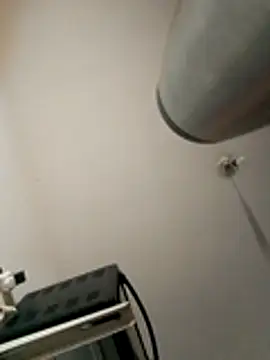 jhdiaz703 online show from March 13, 2026, 12:45 pm