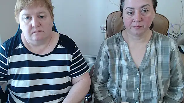 Snapshot of Lindy-Jeanie chatting on April 4, 2026, 8:12 am Lindy-Jeanie online show from April 4, 2026, 8:12 am