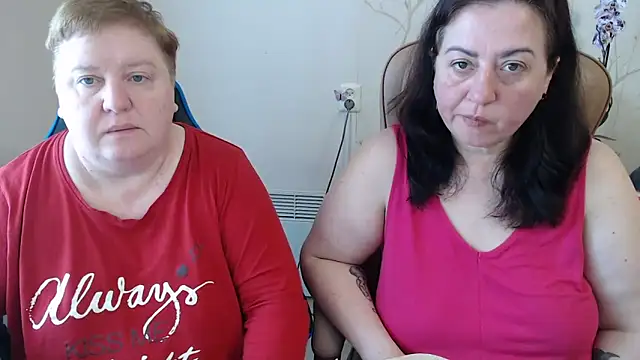 Snapshot of Lindy-Jeanie chatting on May 3, 2026, 7:58 am Lindy-Jeanie online show from May 3, 2026, 7:58 am